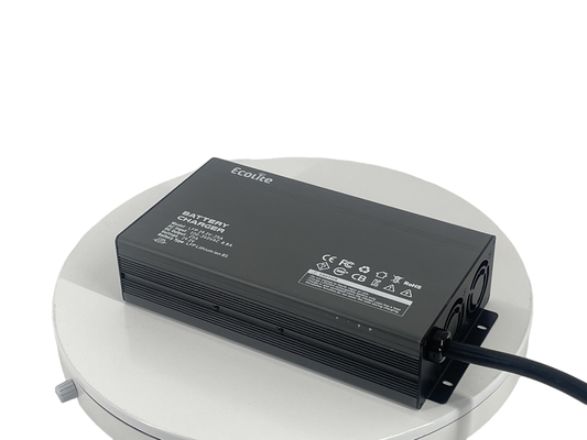 LFP 29.2V 25A RV Lithiumbatterij Intelligente ventilatorbesturing IP20-bescherming